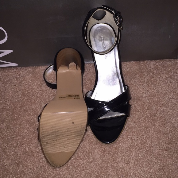 Women high heel Sandals - Picture 3 of 3